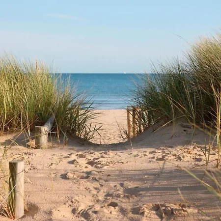Appartement On The Coast With Access, Cleaning Included