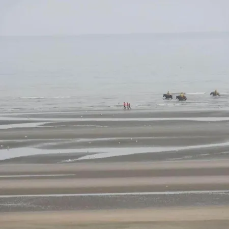 Appartement On The Coast With Access, Cleaning Included *